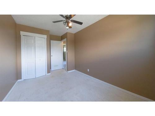 5611 48 Street, Whitecourt, AB - Indoor Photo Showing Other Room