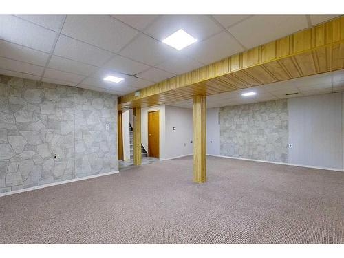 305 7 Street Se, Slave Lake, AB - Indoor Photo Showing Basement