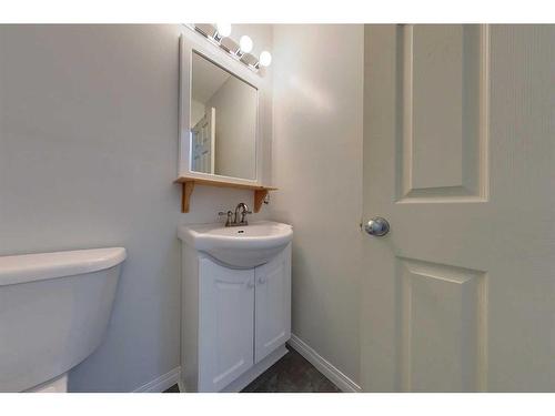 2505 Raspberry Lane, Wabasca, AB - Indoor Photo Showing Bathroom