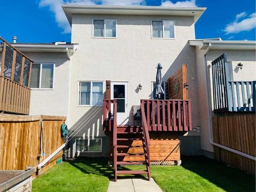 25-9 Leedy Drive, Whitecourt, AB - Outdoor