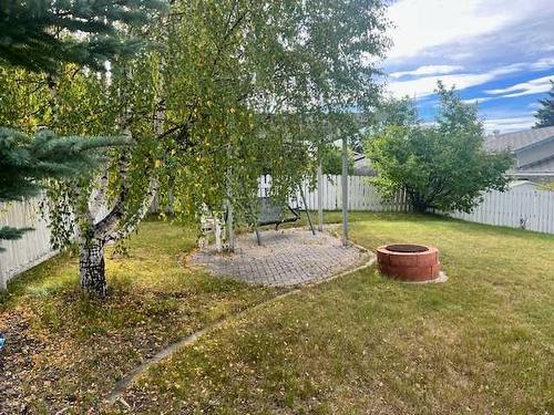 10530 106 Street, Grande Cache, AB - Outdoor