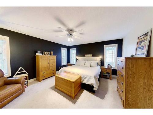 910 62 Street, Edson, AB - Indoor Photo Showing Bedroom