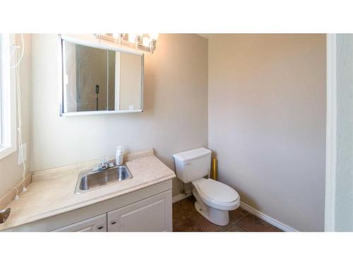 17 Baxter Crescent, Whitecourt, AB - Indoor Photo Showing Bathroom