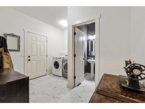 131 Mink Creek Road, Whitecourt, AB - Indoor Photo Showing Laundry Room