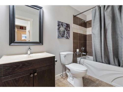 131 Mink Creek Road, Whitecourt, AB - Indoor Photo Showing Bathroom