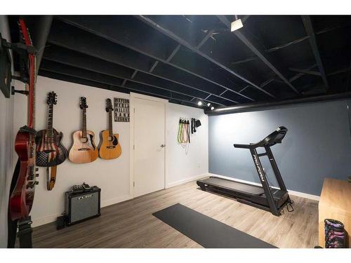 77 Feero Drive, Whitecourt, AB - Indoor Photo Showing Gym Room