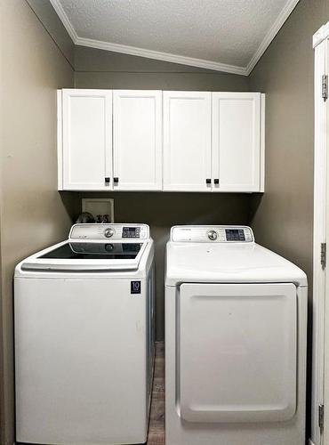 3 Karlzen Court, Whitecourt, AB - Indoor Photo Showing Laundry Room