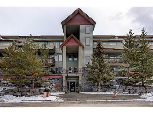 326-109 Montane Road, Canmore, AB - Outdoor