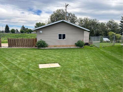 5311 45 Street, Whitecourt, AB - Outdoor