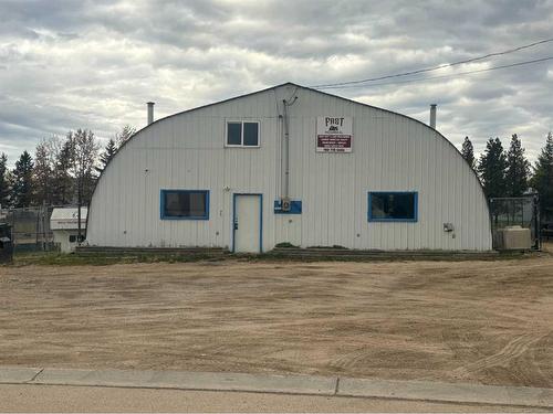 3908 42 Avenue, Whitecourt, AB 