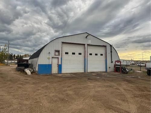 3908 42 Avenue, Whitecourt, AB 