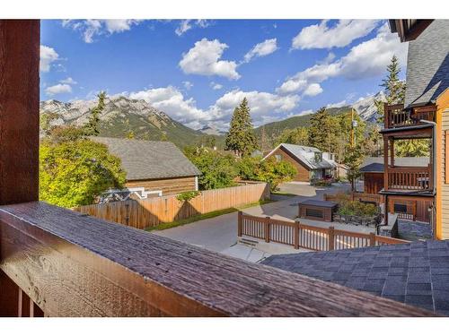 206-201 Muskrat Street, Banff, AB - Outdoor