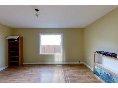 5129 6 Avenue, Edson, AB - Indoor Photo Showing Other Room