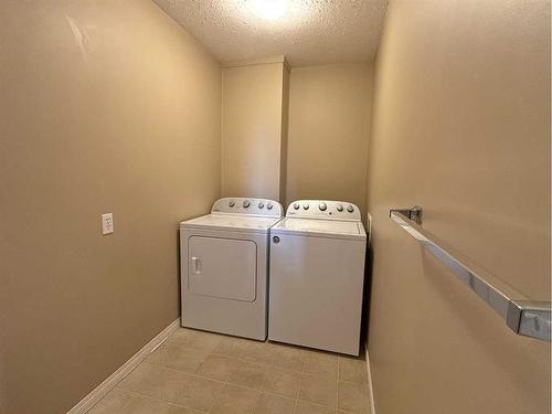 68 Wellwood Drive, Whitecourt, AB - Indoor Photo Showing Laundry Room