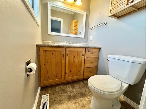 6 Isbister Avenue, Swan Hills, AB - Indoor Photo Showing Bathroom