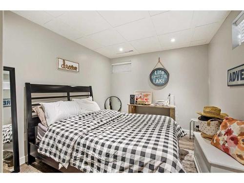 6818 5A Avenue, Edson, AB - Indoor Photo Showing Bedroom