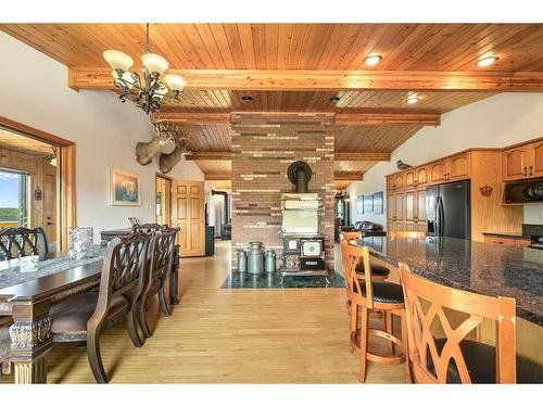 1 Spruce Hill Road, Rural Lesser Slave River No. 124, M.D. Of, AB - Indoor Photo Showing Dining Room