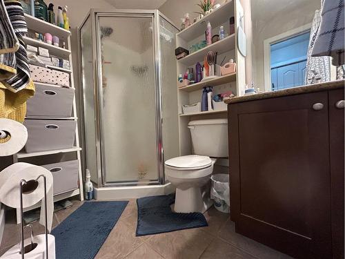 401-4502 52 Ave, Whitecourt, AB - Indoor Photo Showing Bathroom