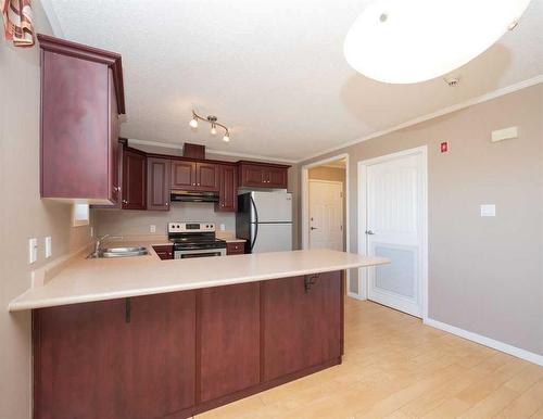 101, 202, 303, 304-2814- 48 Avenue, Athabasca, AB - Indoor Photo Showing Kitchen