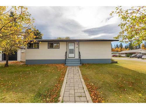 117 Dorin Drive, Hinton, AB - Outdoor