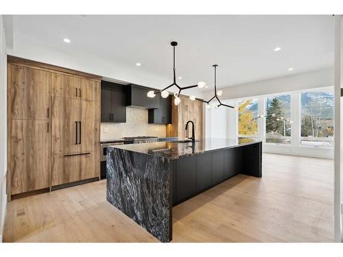 512 8Th Avenue, Canmore, AB - Indoor Photo Showing Kitchen With Upgraded Kitchen