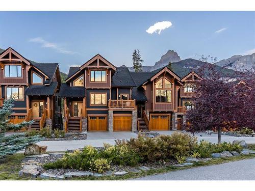 108-102 Armstrong Place, Canmore, AB - Outdoor With Facade