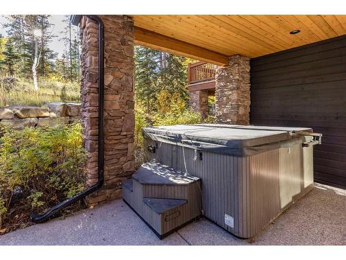 108-102 Armstrong Place, Canmore, AB - Outdoor With Exterior