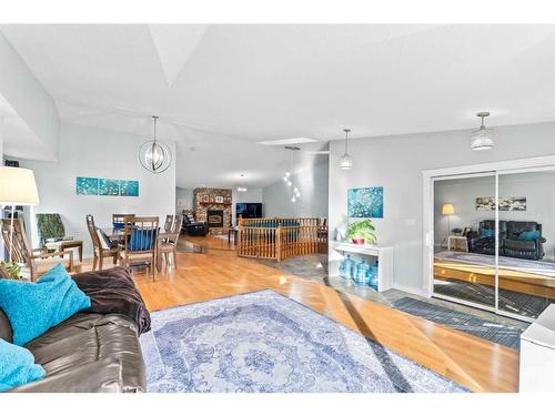 59 Ravine Drive, Whitecourt, AB - Indoor Photo Showing Living Room