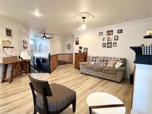 4722 44 Street, Mayerthorpe, AB - Indoor Photo Showing Living Room