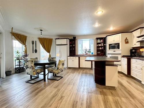 4722 44 Street, Mayerthorpe, AB - Indoor Photo Showing Kitchen With Double Sink