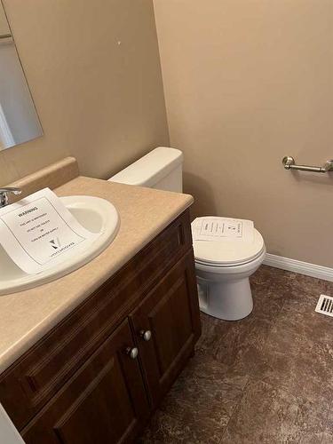 104-502 1 Street, Fox Creek, AB - Indoor Photo Showing Bathroom