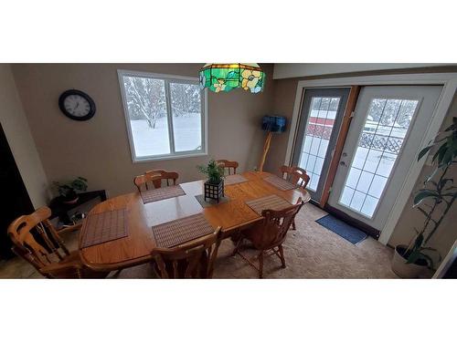 14132 East Bank Road, Rural Yellowhead County, AB - Indoor Photo Showing Dining Room