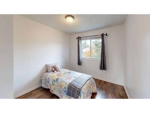 19 Baxter Crescent, Whitecourt, AB - Indoor Photo Showing Bedroom