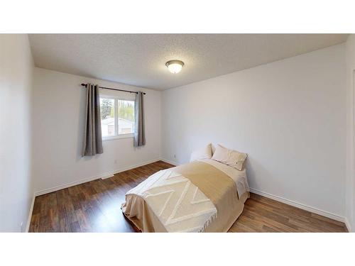 19 Baxter Crescent, Whitecourt, AB - Indoor Photo Showing Bedroom