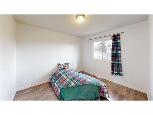 19 Baxter Crescent, Whitecourt, AB - Indoor Photo Showing Bedroom