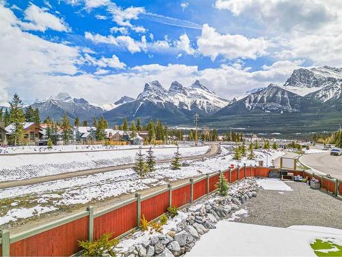 1 Eagle Landing, Canmore, AB - Outdoor With View