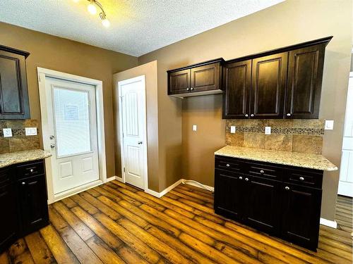 4320 Caribou Crescent, Wabasca, AB - Indoor Photo Showing Kitchen