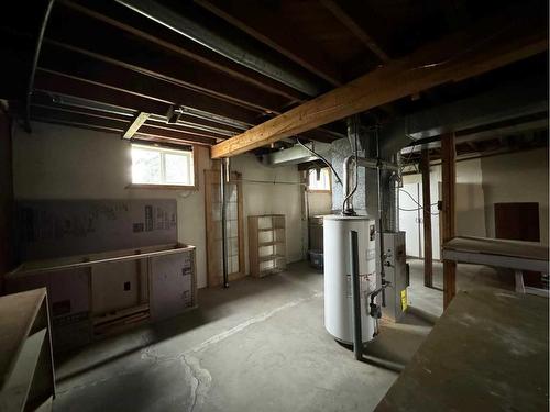 18009B Highway 16, Rural Yellowhead County, AB - Indoor Photo Showing Basement