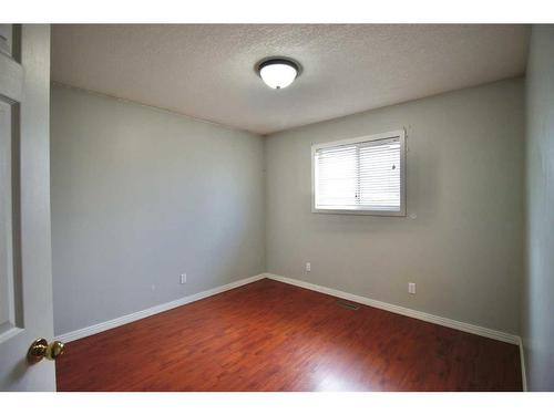 523 Boutin Avenue, Hinton, AB - Indoor Photo Showing Other Room