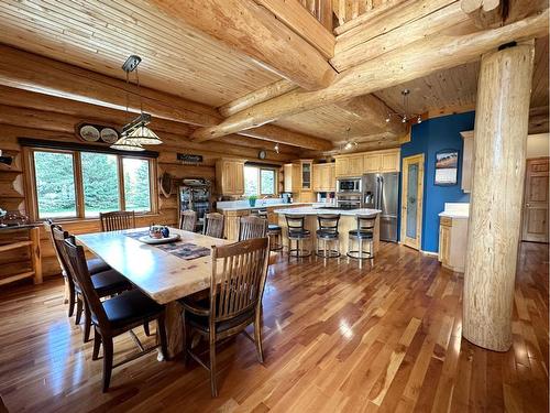 583030B Range Road 121, Rural Woodlands County, AB - Indoor Photo Showing Dining Room