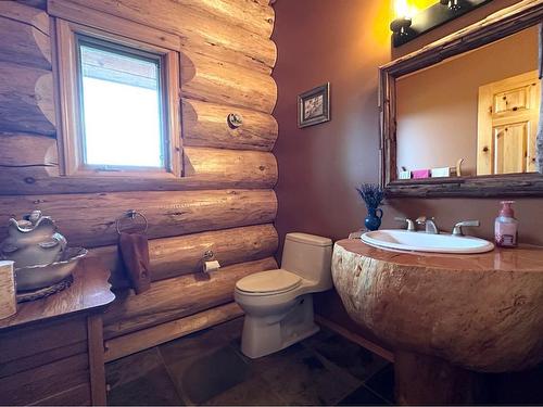 583030B Range Road 121, Rural Woodlands County, AB - Indoor Photo Showing Bathroom