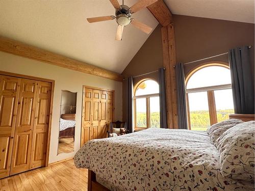 583030B Range Road 121, Rural Woodlands County, AB - Indoor Photo Showing Bedroom