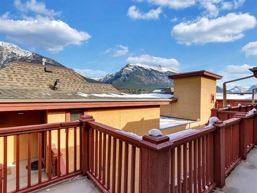 404-743 Railway Avenue, Canmore, AB - Outdoor