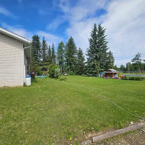 2103 11 Street, Marlboro, AB - Outdoor