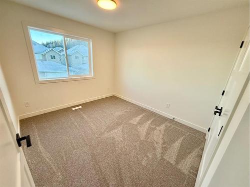 324A Boutin Avenue, Hinton, AB - Indoor Photo Showing Other Room