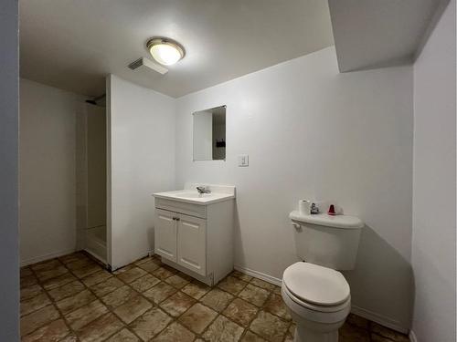 3605 55 Avenue, Whitecourt, AB - Indoor Photo Showing Bathroom