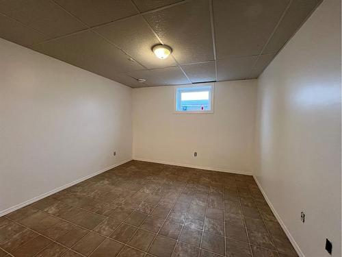 3605 55 Avenue, Whitecourt, AB - Indoor Photo Showing Other Room