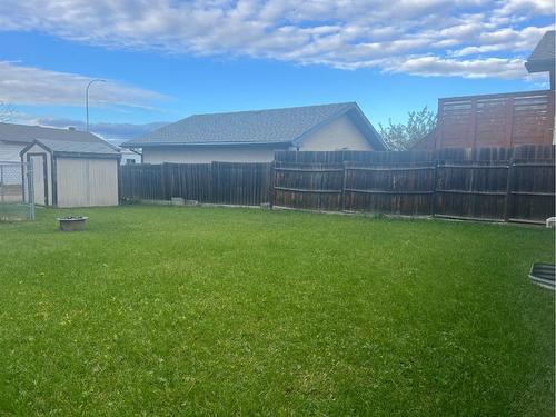 3605 55 Avenue, Whitecourt, AB - Outdoor