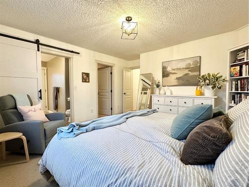 15 Park Point, Whitecourt, AB - Indoor Photo Showing Bedroom