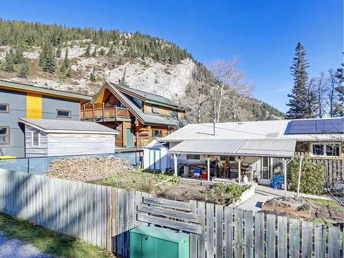 23 Barrier Mountain Drive, Exshaw, AB 